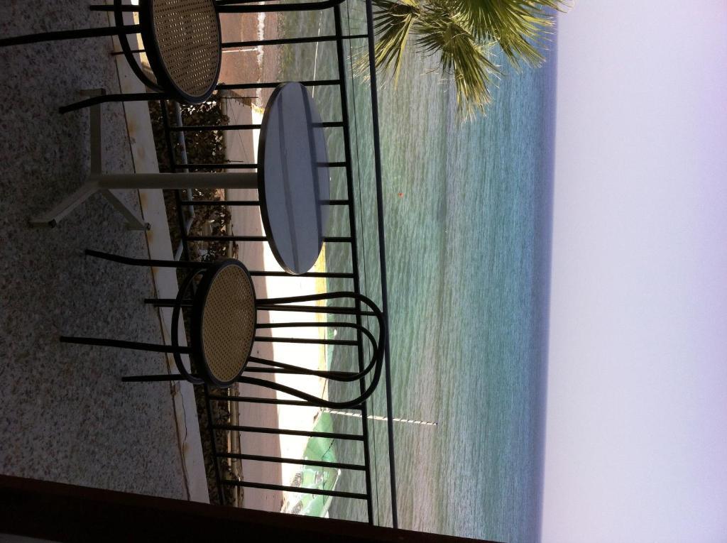 Oasis Hotel Theodoros & Litsa Galaris Agia Marina  Eksteriør billede