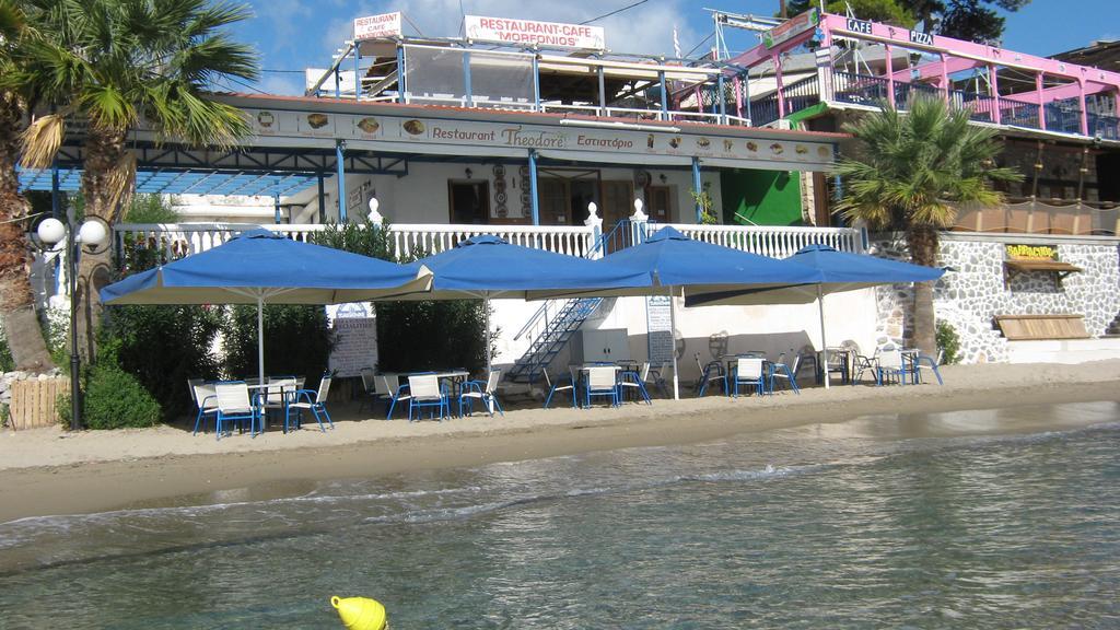Oasis Hotel Theodoros & Litsa Galaris Agia Marina  Eksteriør billede