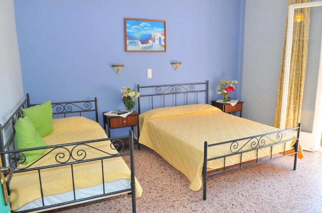 Oasis Hotel Theodoros & Litsa Galaris Agia Marina  Værelse billede